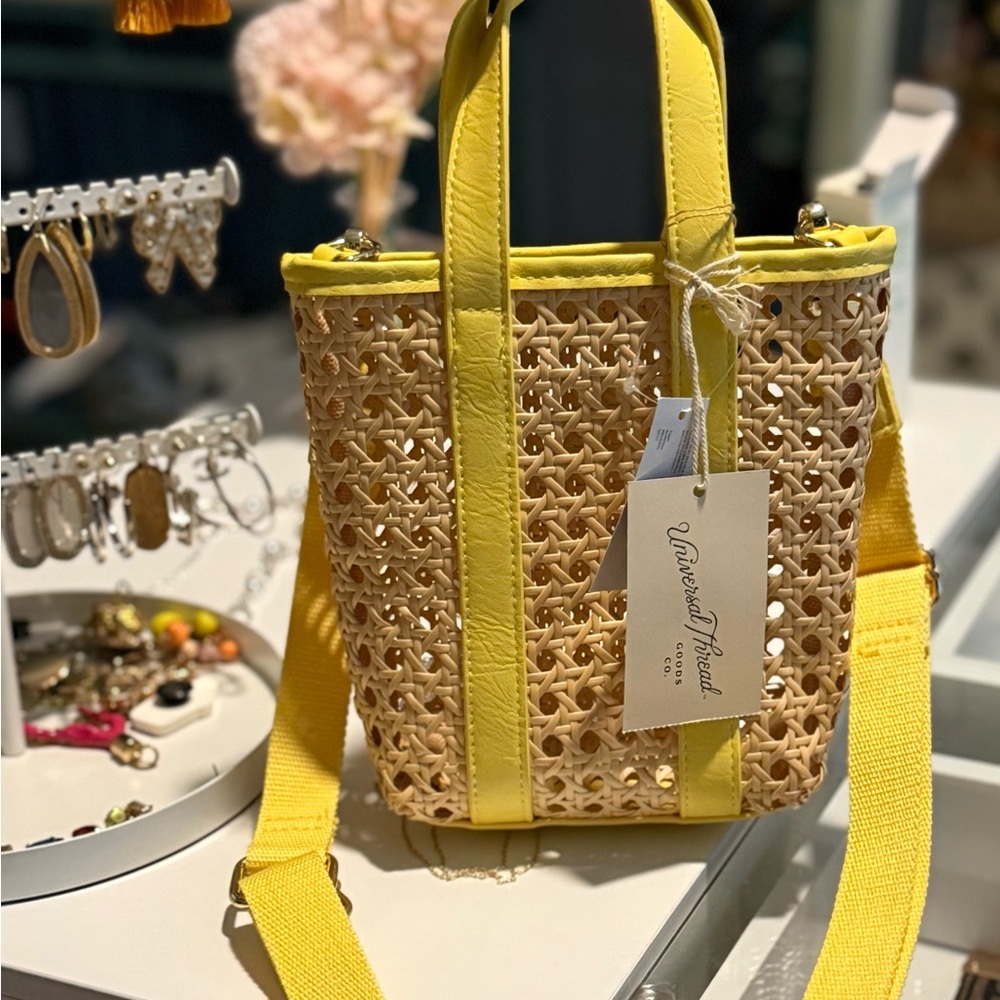 Universal Thread Yellow and Tan Tote Bag